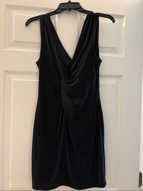 Forever 21 Black Sleeveless Draped V-Neck Mini Dress